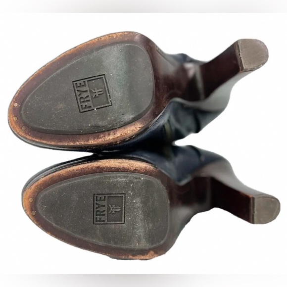 SOLD OUT ❤️ Frye RARE Heeled Leather Marissa Button Boots - Picture 11 of 13